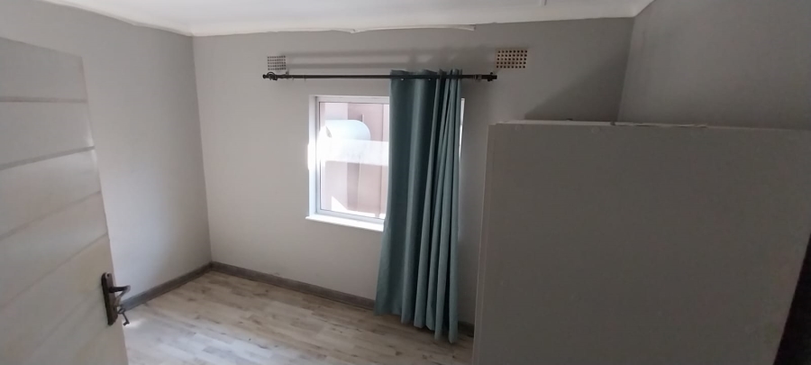 4 Bedroom Property for Sale in Beacon Bay Eastern Cape